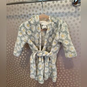 Modern Baby Daisy Plush Hooded Robe Green Floral Cozy Fleece Tie Size 0-9M
